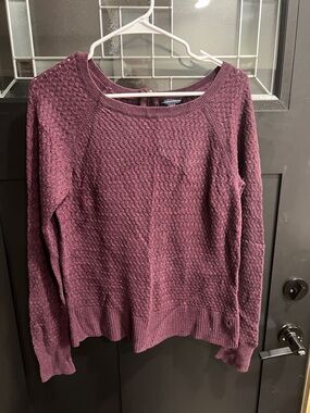 American Eagle Outfitters Plum Textured Crewneck Sweater